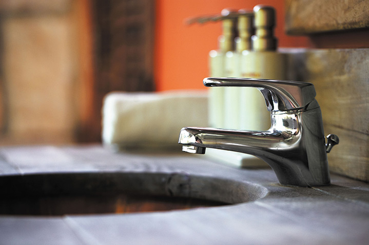 A2B Plumbers are able to fix any leaking taps you may have in Stony Stratford. 